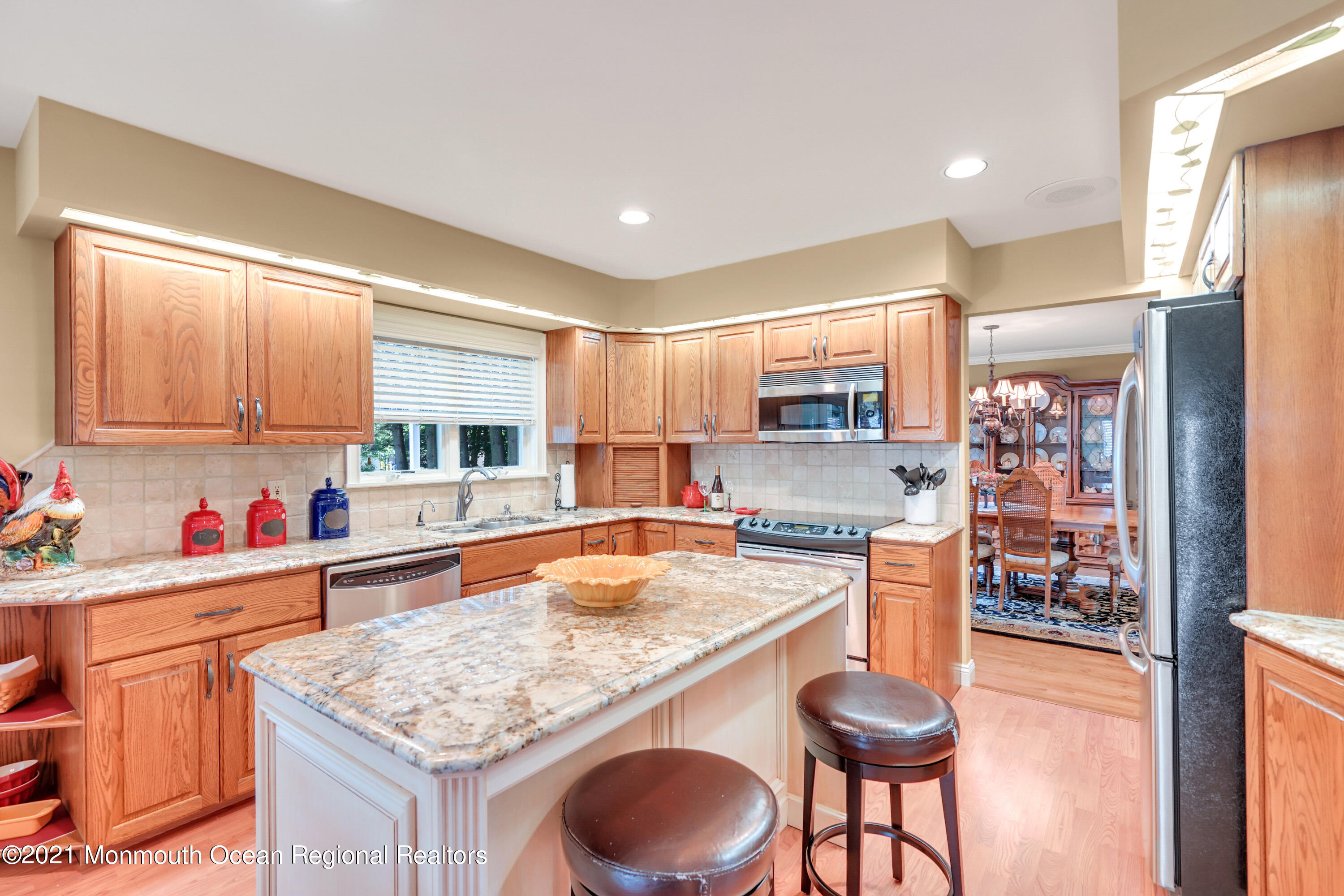 58 Dutch Lane Road Freehold, NJ 07728 - Photo 16 of 65 027_ev200687