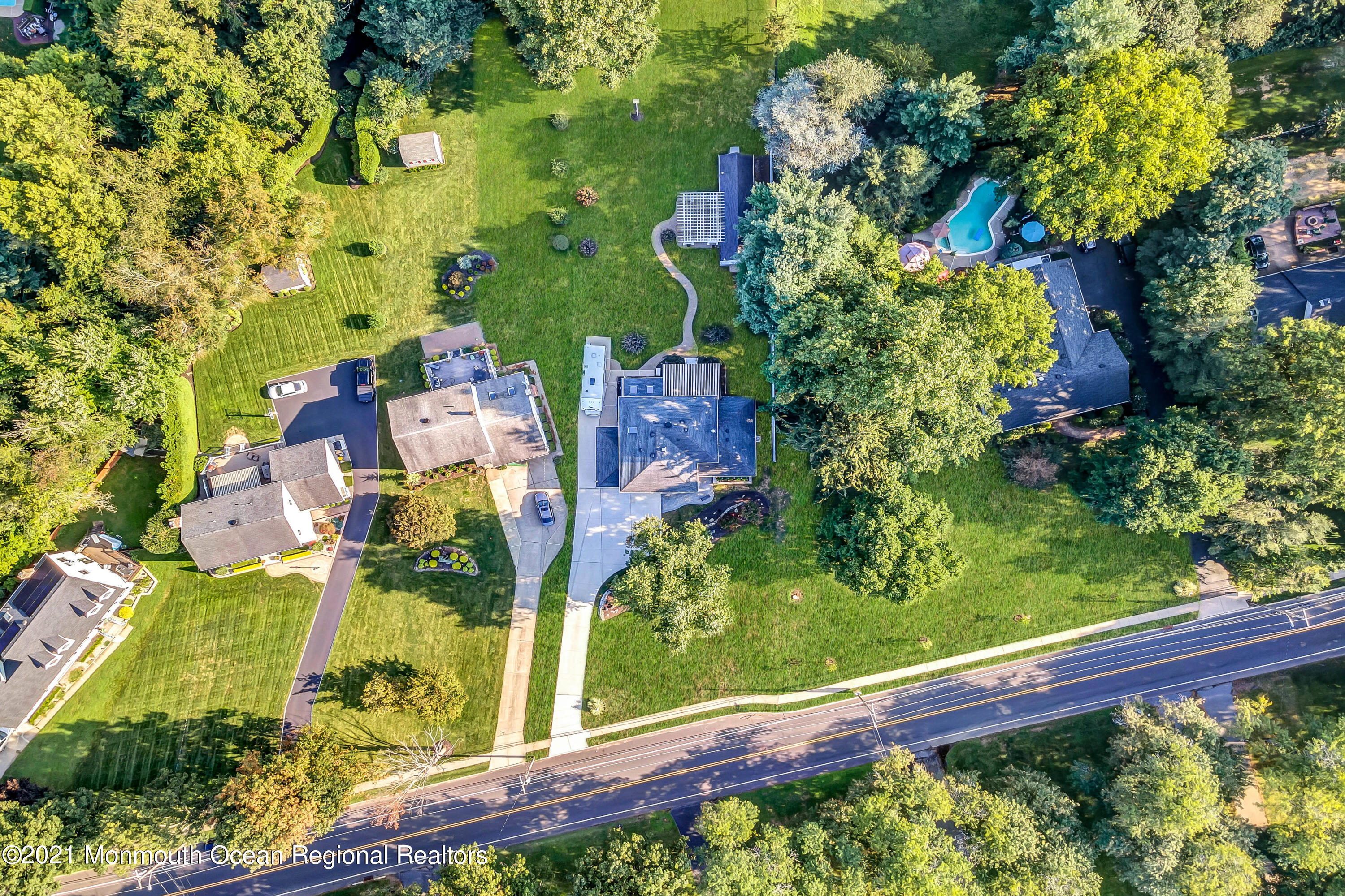 58 Dutch Lane Road Freehold, NJ 07728 - Photo 4 of 65 006_dji_0239_1