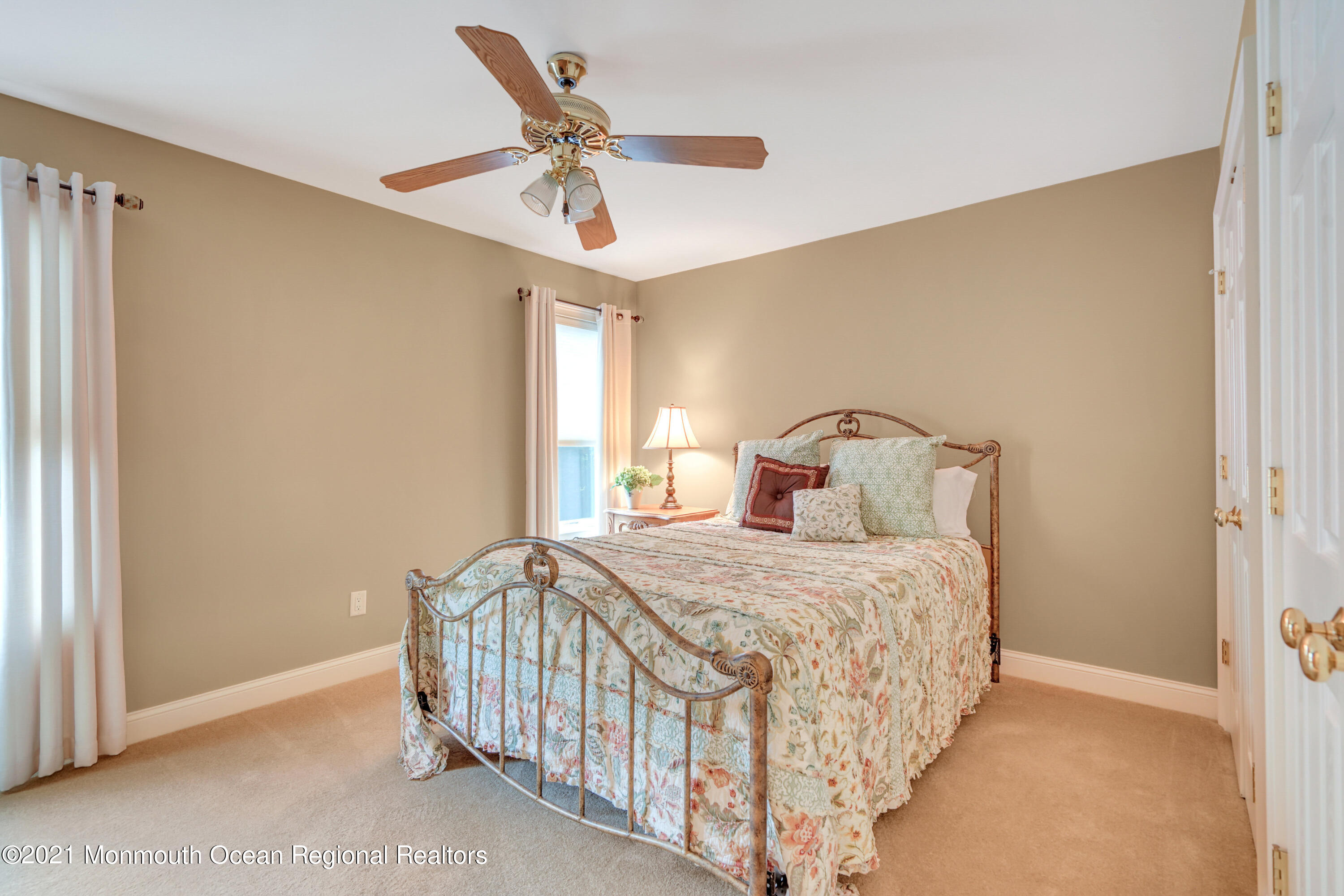 58 Dutch Lane Road Freehold, NJ 07728 - Photo 35 of 65 038_ev200742