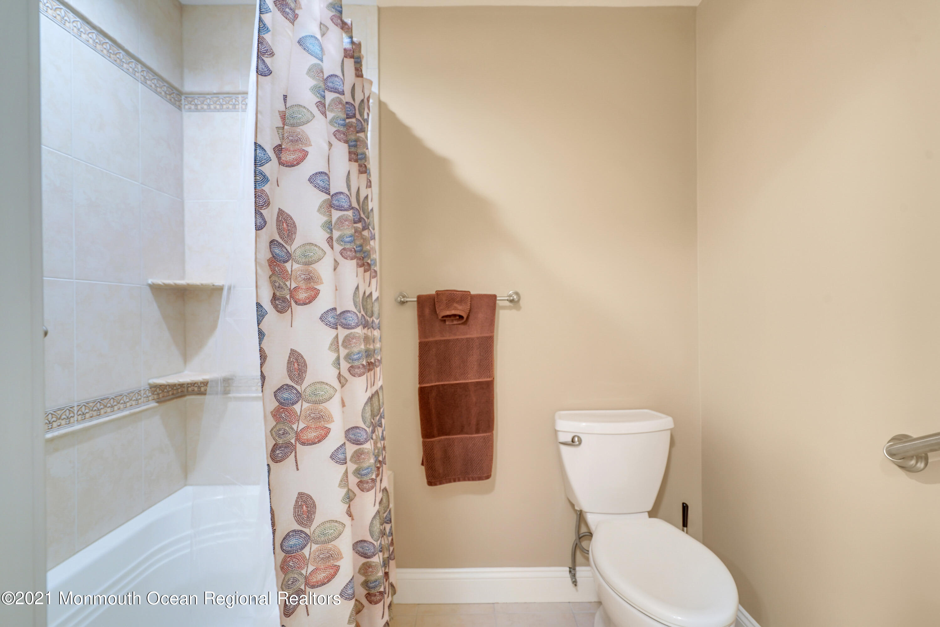 58 Dutch Lane Road Freehold, NJ 07728 - Photo 43 of 65 054_ev200827