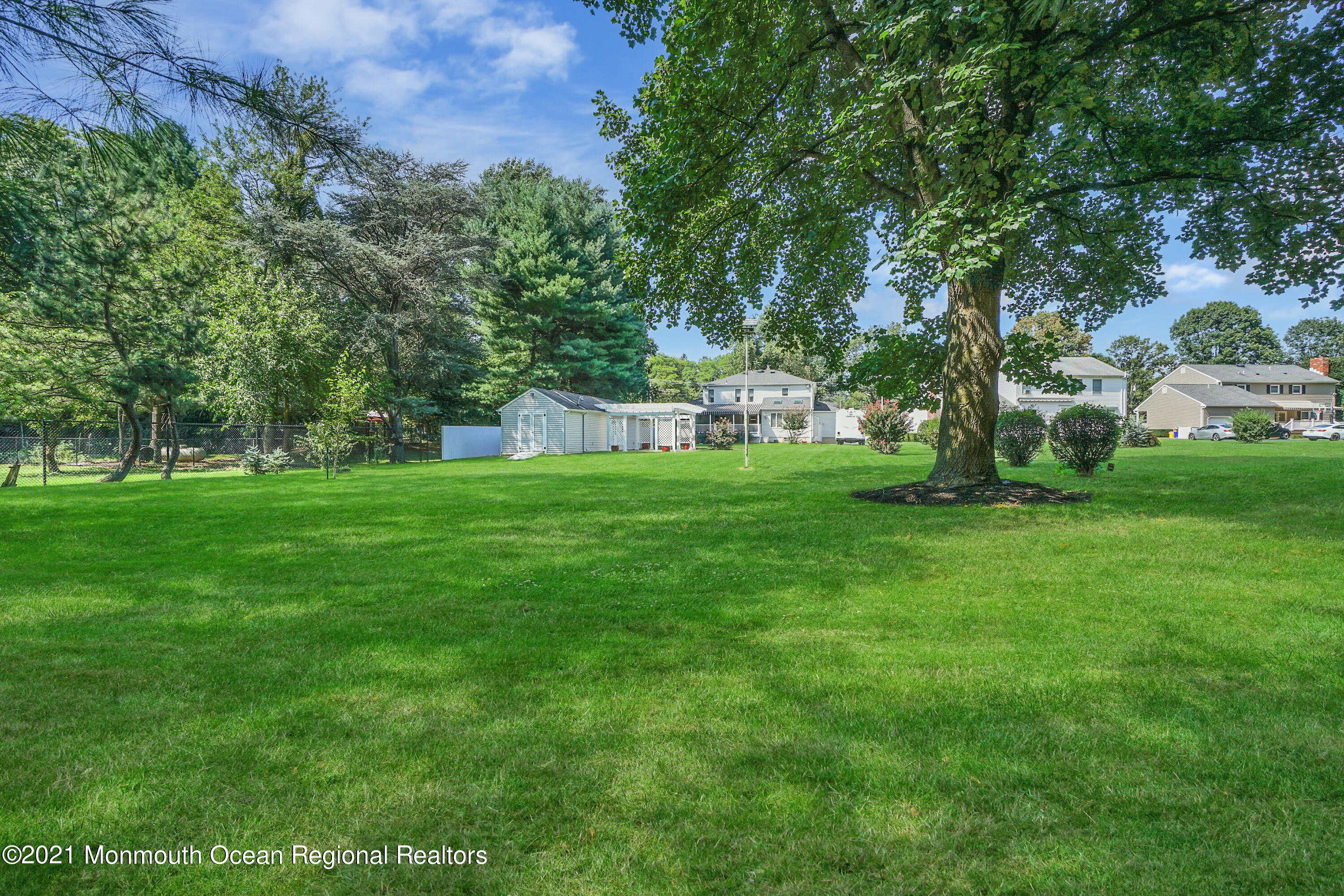 58 Dutch Lane Road Freehold, NJ 07728 - Photo 53 of 65 067_ev200873_1