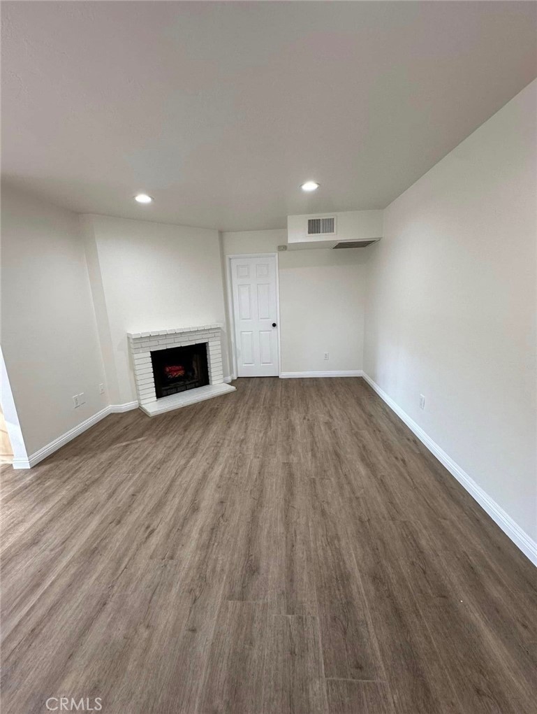 139 South Poplar Avenue Brea, CA 92821 - Photo 4 of 19