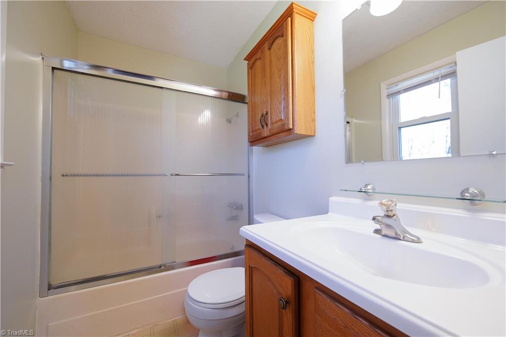 109 Laurel King, NC 27021 - Photo 20 of 42