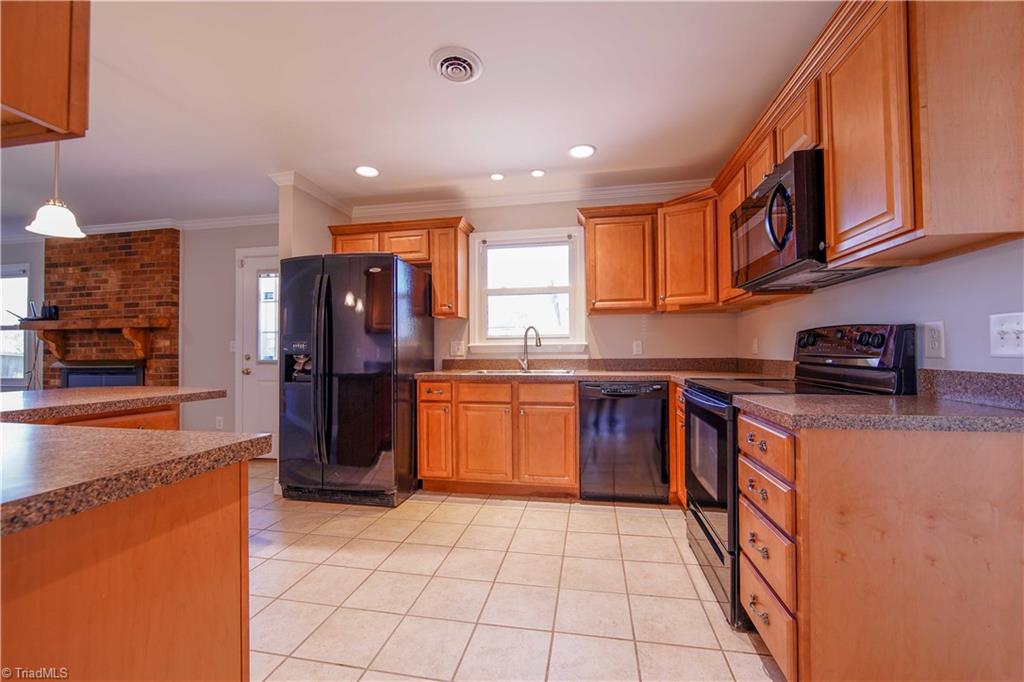 109 Laurel King, NC 27021 - Photo 30 of 42