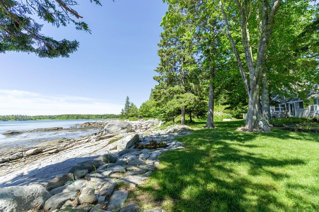 87 Patricia Lane St. George, ME 04859 - Photo 1 of 26 Photo