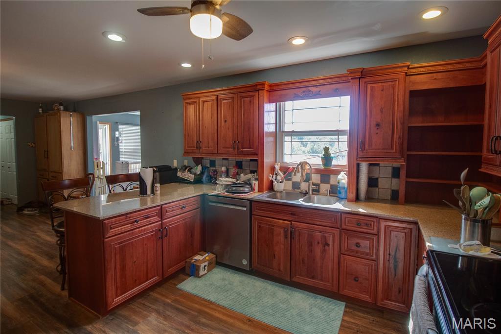 7093 Drew Road Shipman, IL 62685 - Photo 12 of 44