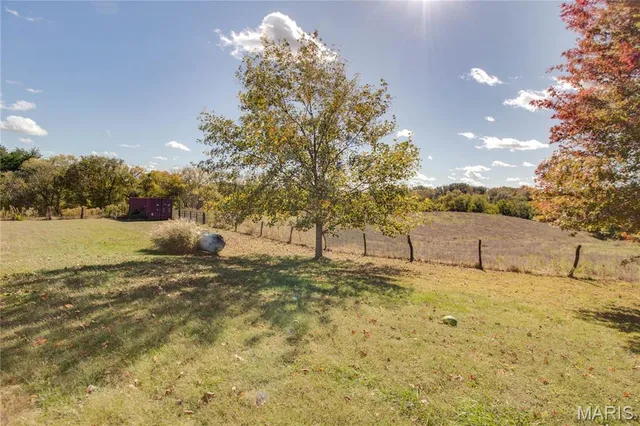 $340,000 | 7093 Drew Road, Shipman, IL 62685