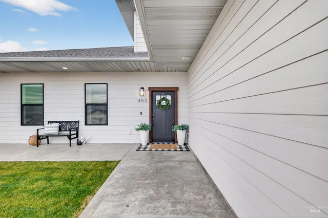 $540,000 | 450 Knoll Crest Court, Lewiston, ID 83501