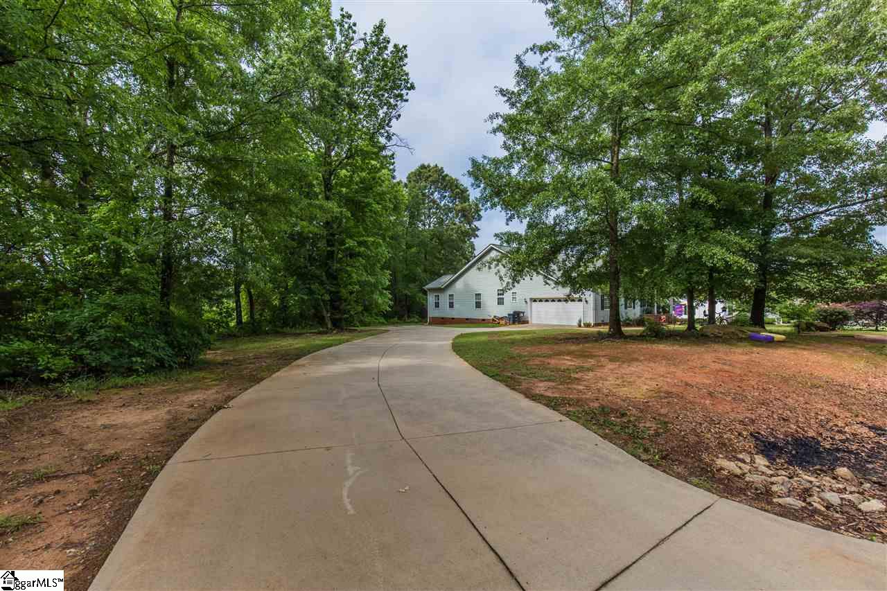 107 Sprouse Lane Fountain Inn, SC 29644 - Photo 16 of 36 Gallery Image 16