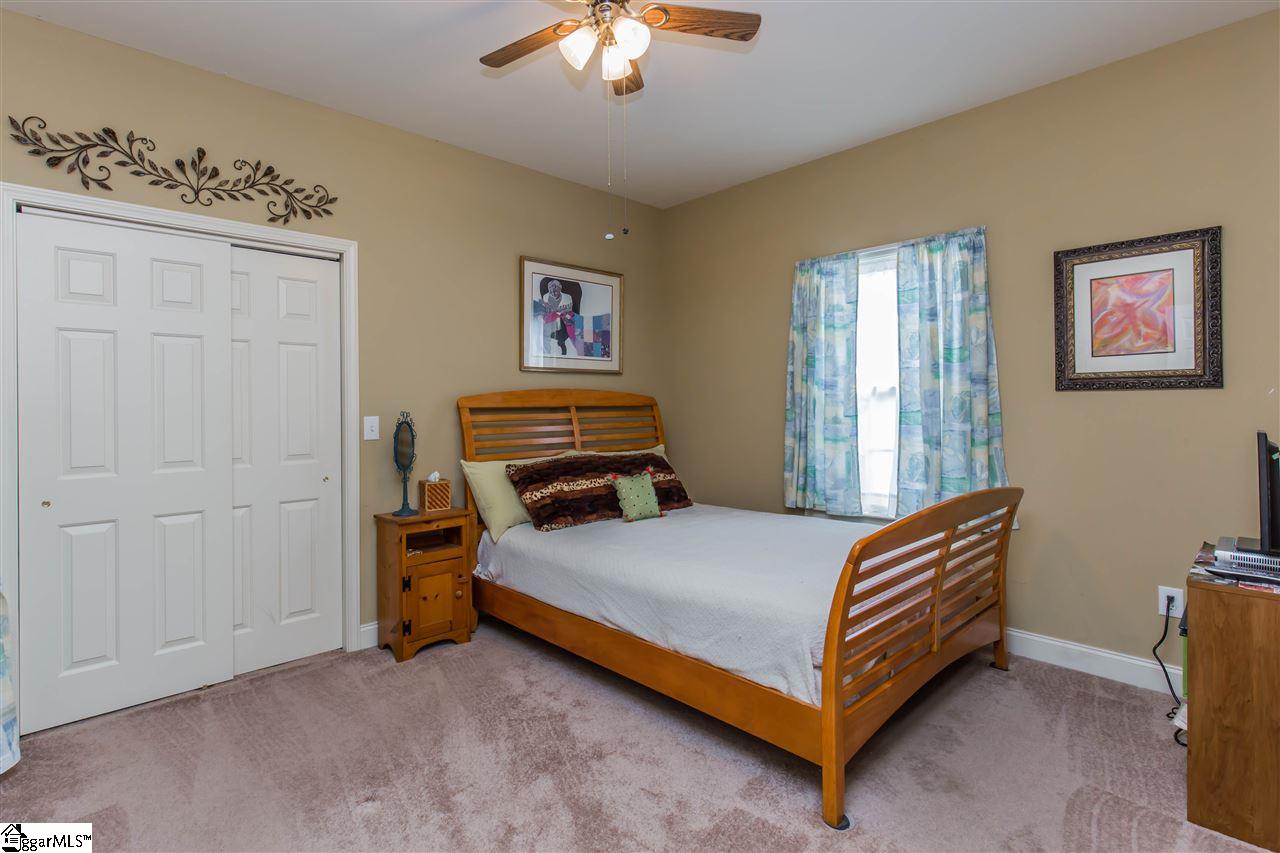 107 Sprouse Lane Fountain Inn, SC 29644 - Photo 7 of 36 Gallery Image 7