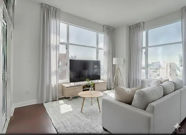 $3,495 | 530 K Street, Unit 1112, San Diego, CA 92101