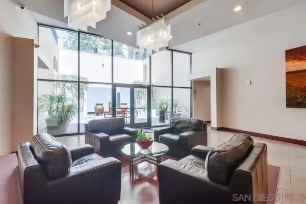 $3,495 | 530 K Street, Unit 1112, San Diego, CA 92101