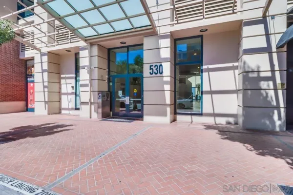 $3,495 | 530 K Street, Unit 1112, San Diego, CA 92101