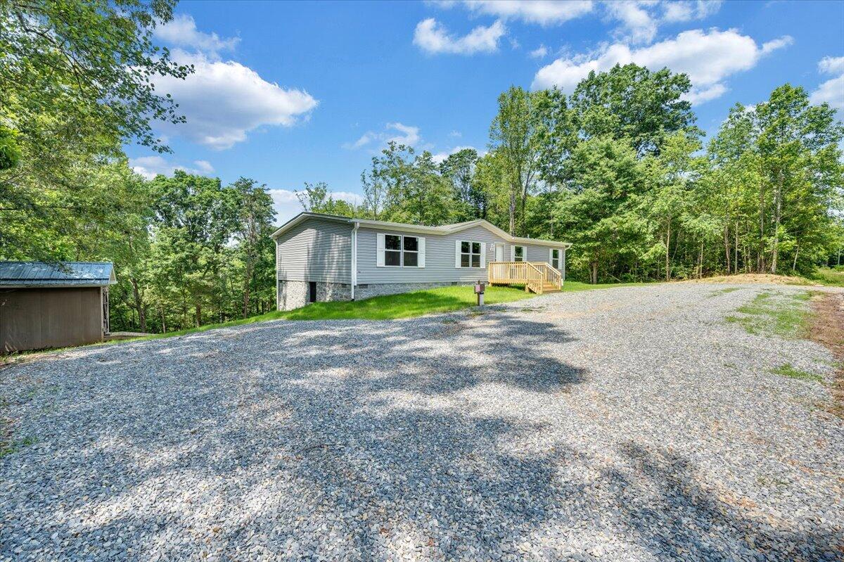 1616 Hickman Road Rocky Mount, VA 24151 - Photo 42 of 80 41-MIB06408