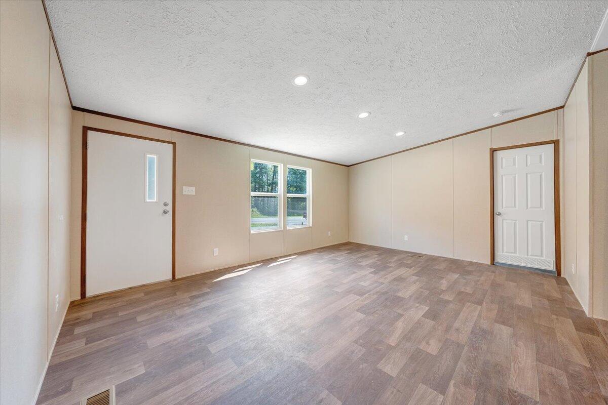 1616 Hickman Road Rocky Mount, VA 24151 - Photo 7 of 80 05-MIB06282