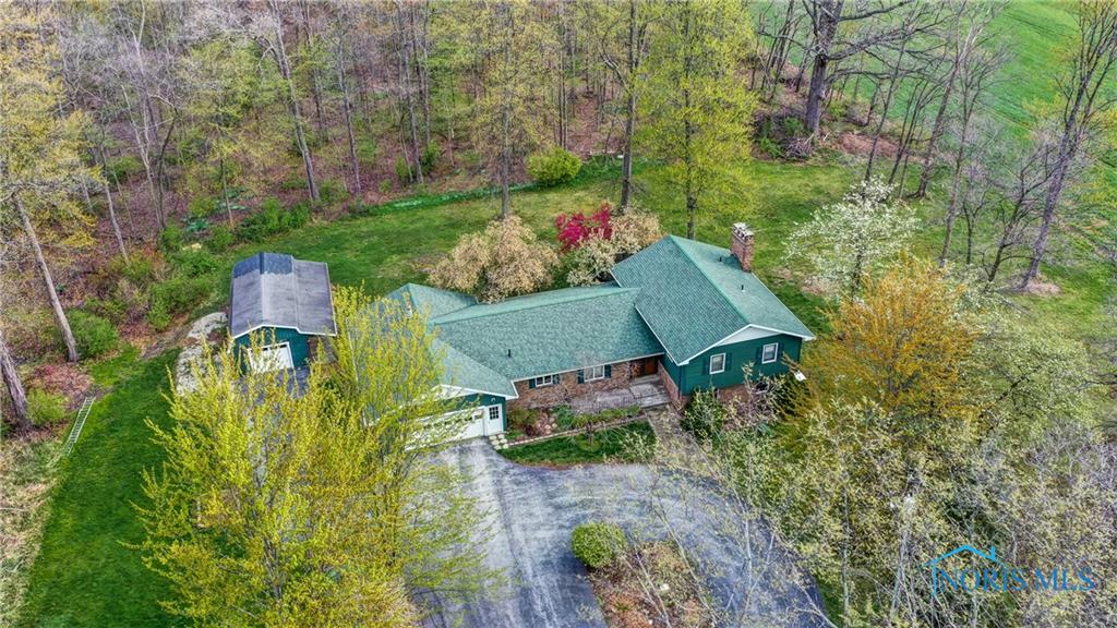 6250 Muir Road Pemberville, OH 43450 - Photo 4 of 50 Gallery Image 4
