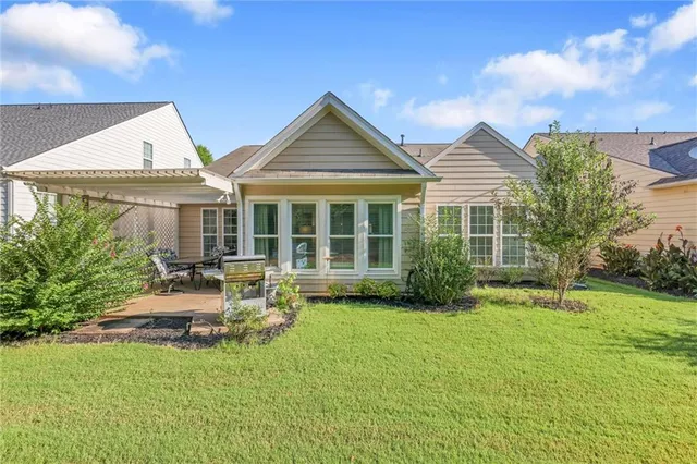 $344,900 | 840 Peach Blossom Court, Griffin, GA 30223