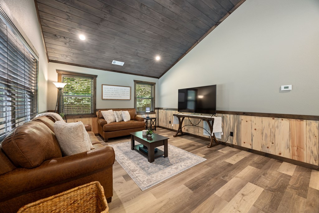 2830 Ada Street Blue Ridge, GA 30513 - Photo 5 of 30 Gallery Image 5