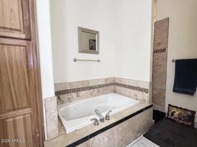 $950,000 | 11810 South 43rd Avenue, Laveen, AZ 85339