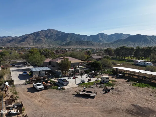 $950,000 | 11810 South 43rd Avenue, Laveen, AZ 85339