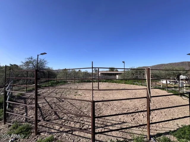 $950,000 | 11810 South 43rd Avenue, Laveen, AZ 85339