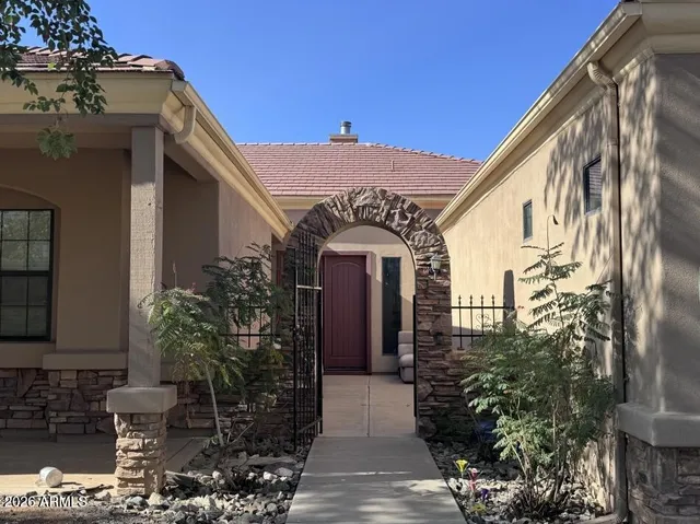 $950,000 | 11810 South 43rd Avenue, Laveen, AZ 85339