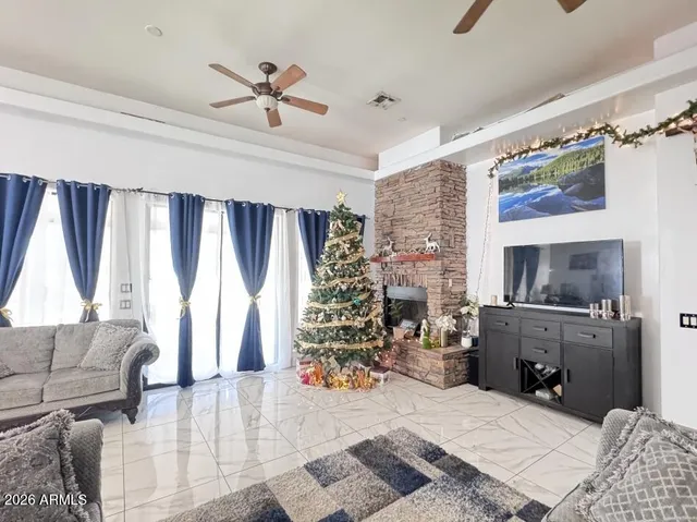 $950,000 | 11810 South 43rd Avenue, Laveen, AZ 85339