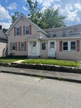 $1,650 | 3 Grove Street, Unit 2, Ayer, MA 01432