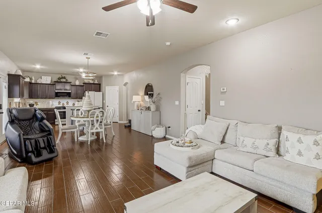 $365,000 | 7637 Red Cedar Drive, El Paso, TX 79911