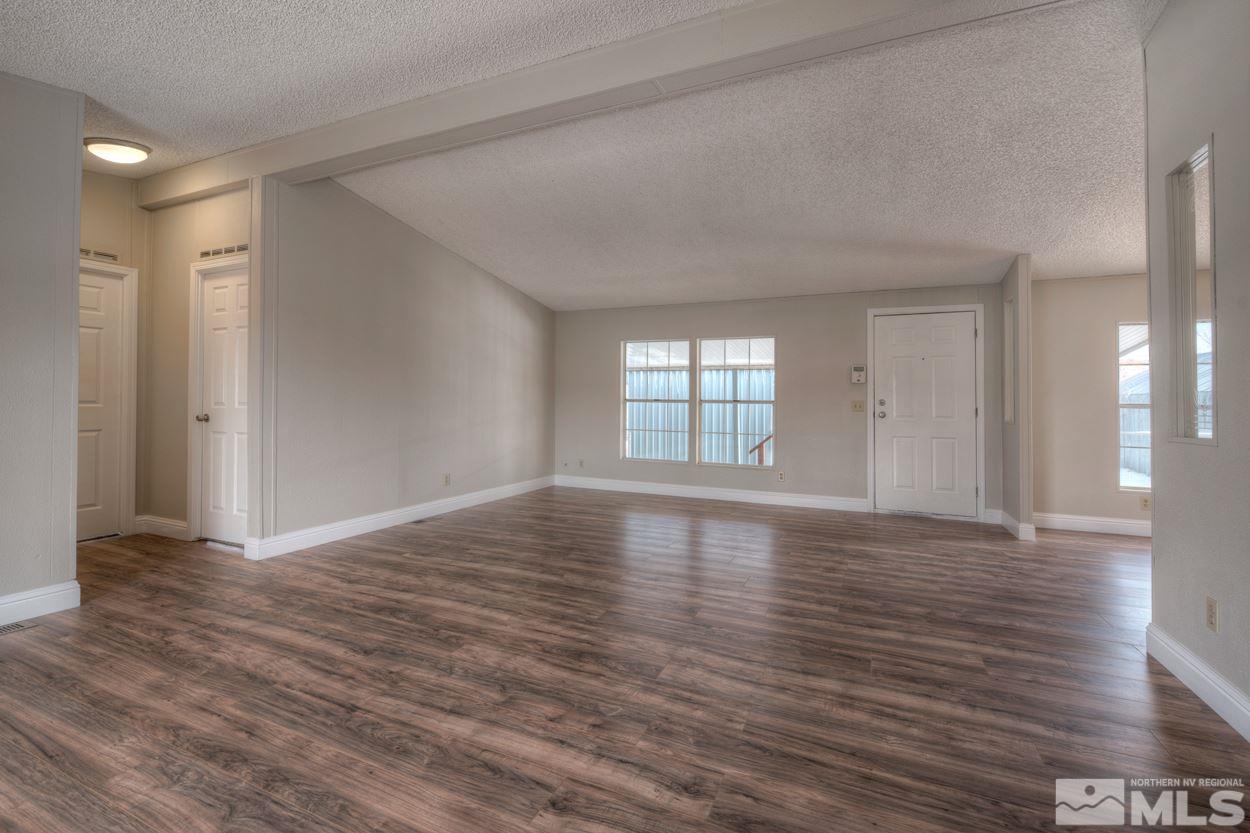 702 Terra Court Reno, NV 89506 - Photo 9 of 20 Photo 9