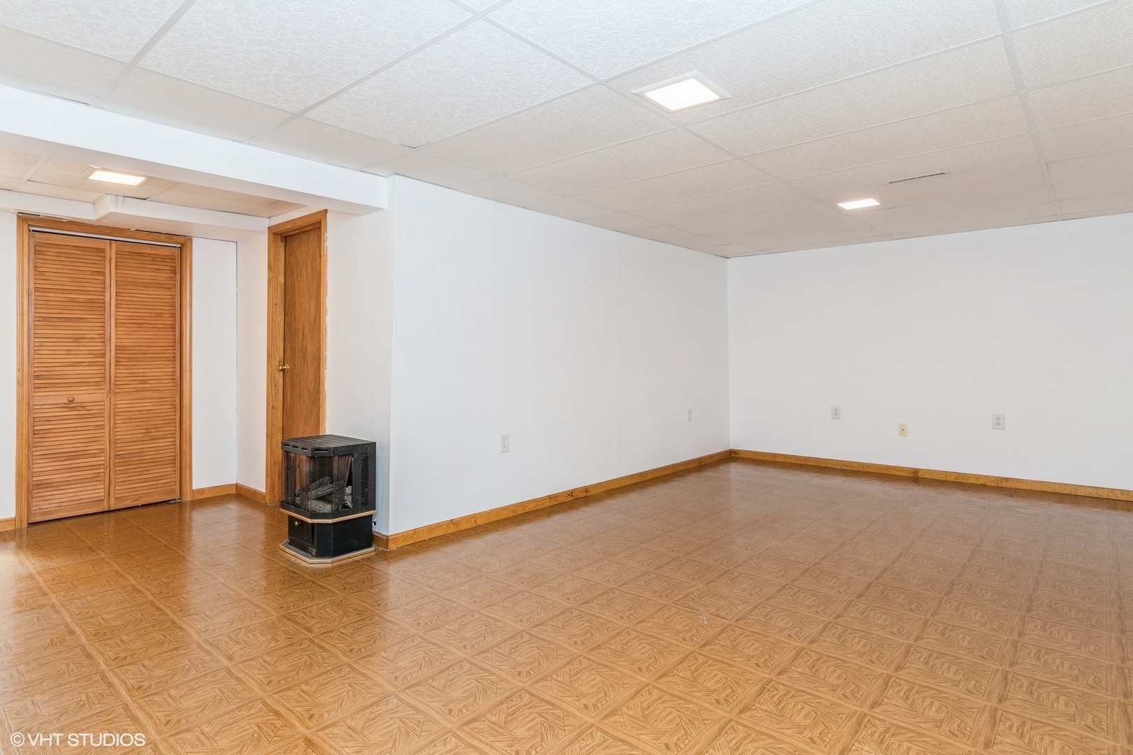 13482 South Silverleaf Road Plainfield, IL 60544 - Photo 11 of 14 Gallery Image 11