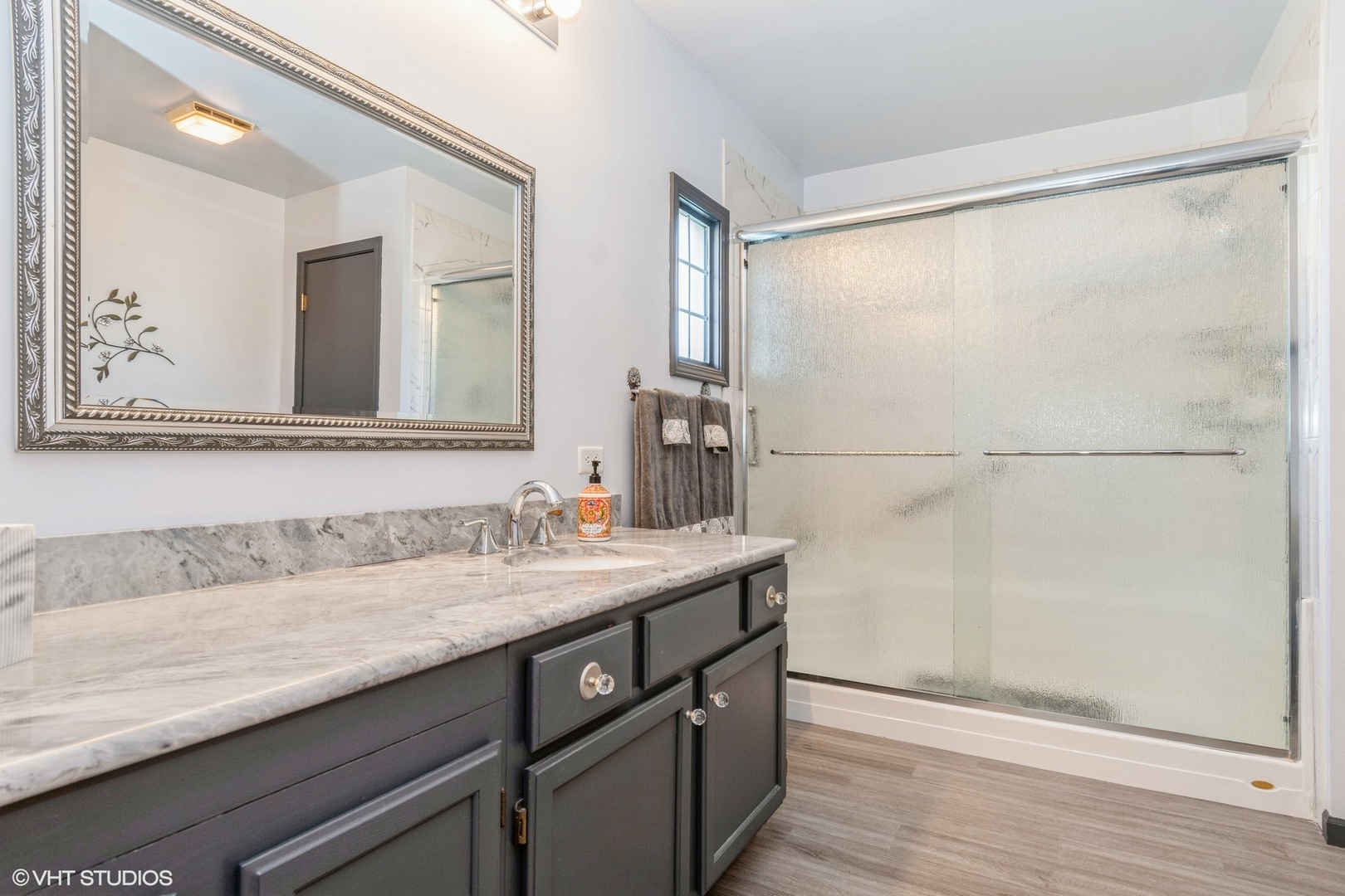 13482 South Silverleaf Road Plainfield, IL 60544 - Photo 9 of 14 Gallery Image 9