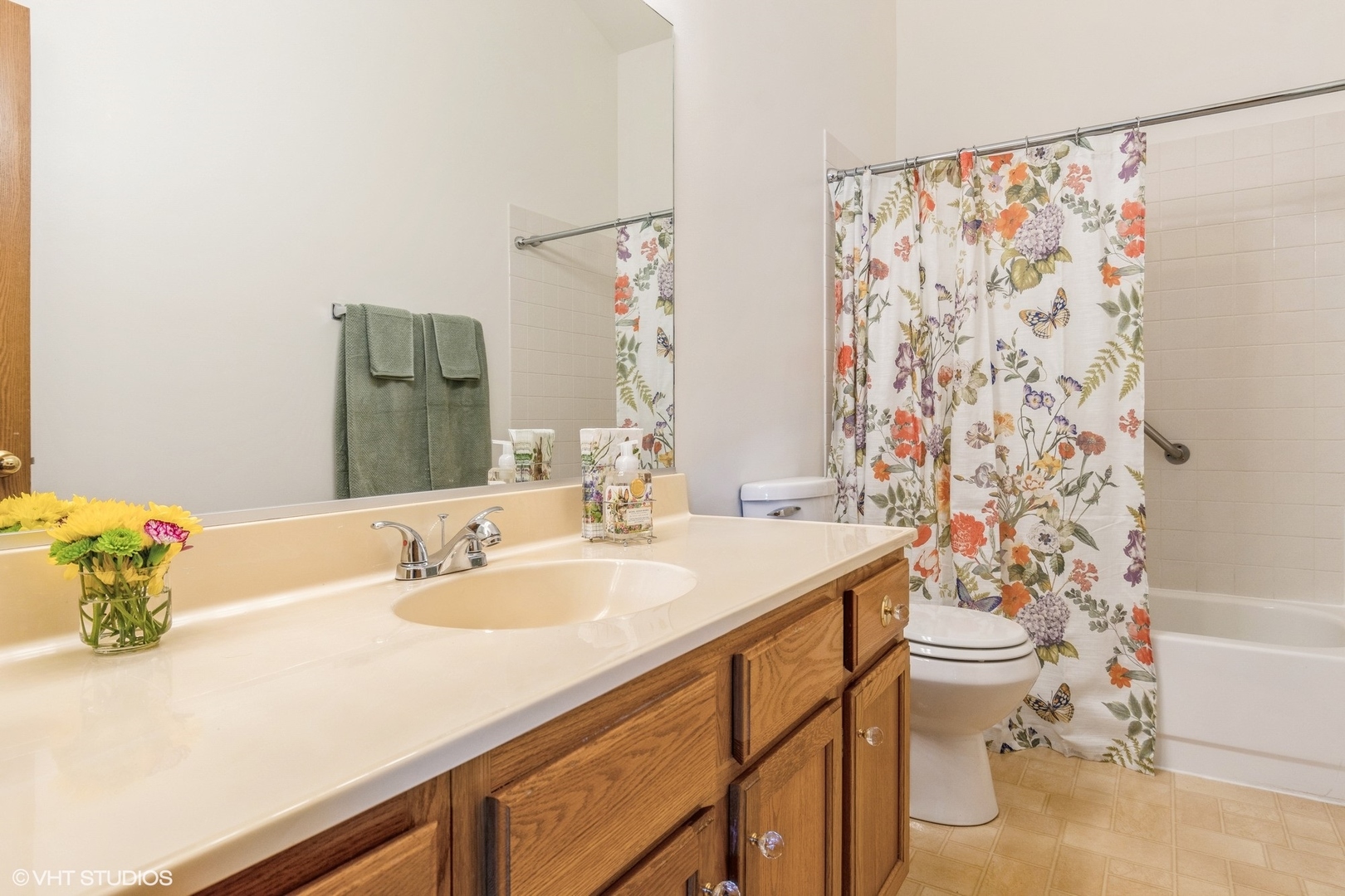 13482 South Silverleaf Road Plainfield, IL 60544 - Photo 10 of 14 Gallery Image 10