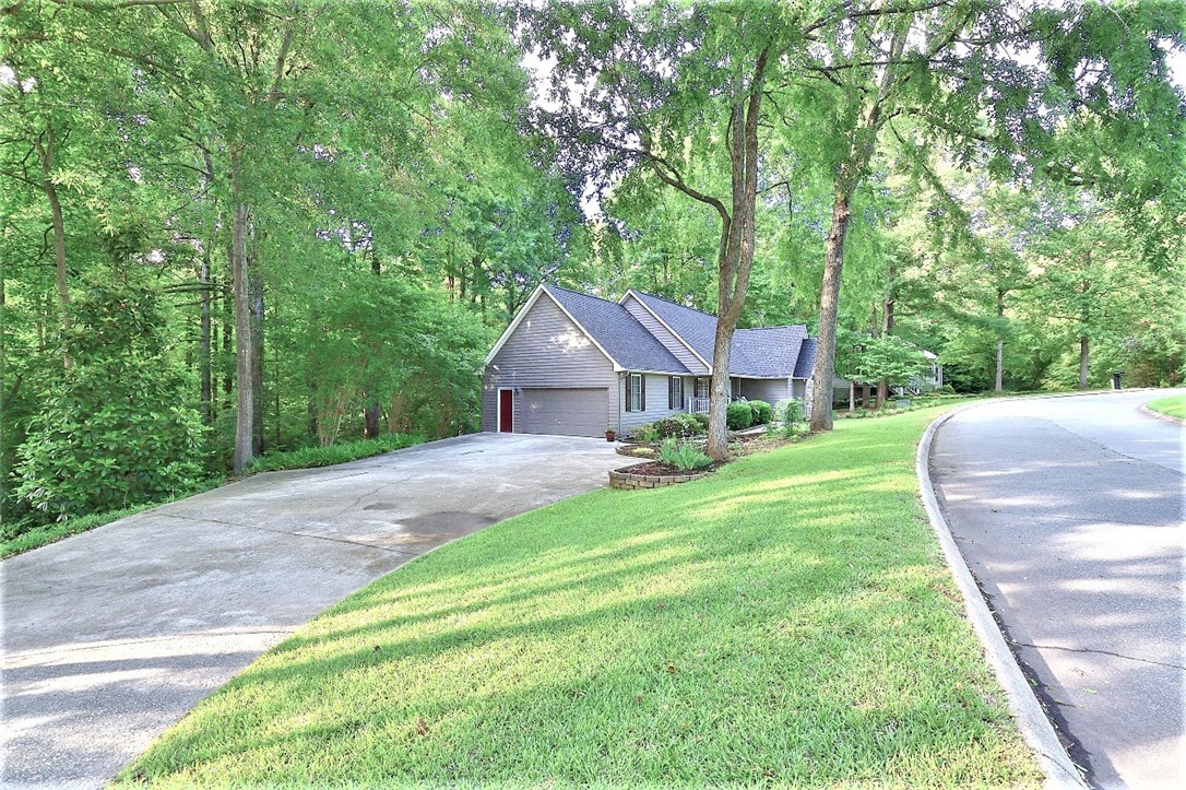 15023 Beacon Ridge Drive Seneca, SC 29678 - Photo 4 of 38 Gallery Image 4