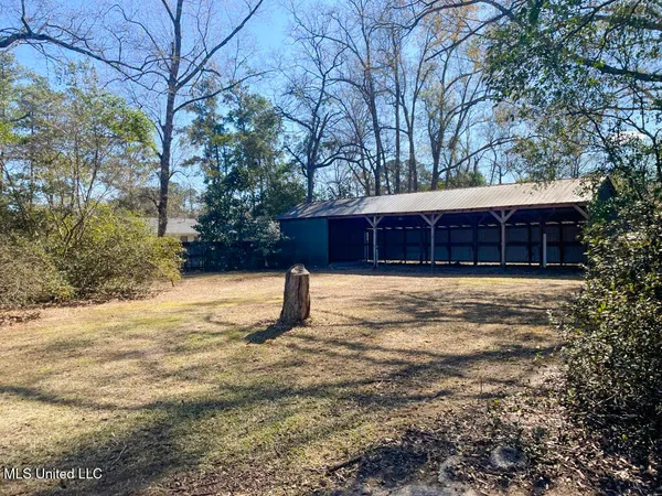 $267,500 | 1416 Alabama Street, Leakesville, MS 39451