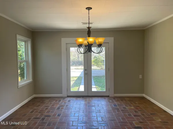 $267,500 | 1416 Alabama Street, Leakesville, MS 39451