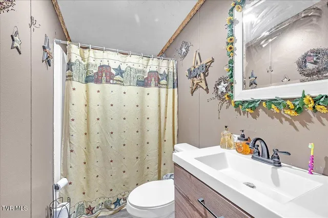 $175,000 | 250 Horseshoe Bend Road, Rogersville, TN 37857