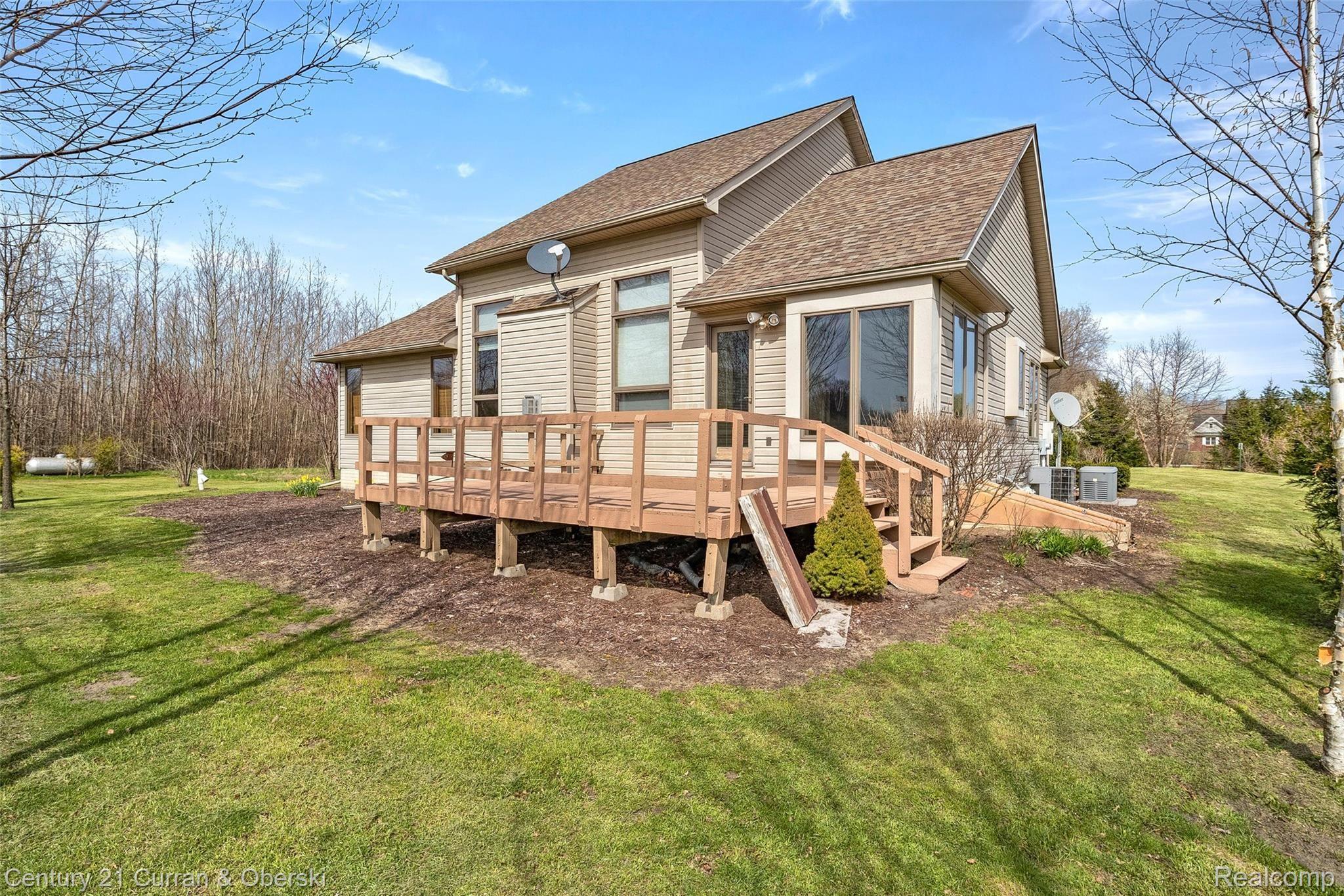 12701 Capernall Road Carleton, MI 48117 - Photo 38 of 45 38.jpg