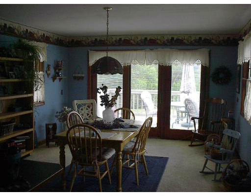 715 E Road Tiverton, RI 02878 - Photo 4 of 4 a dining room with furniture and window