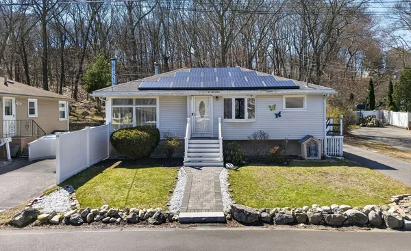 $589,900 | 77 Sterling Street, Lynn, MA 01905