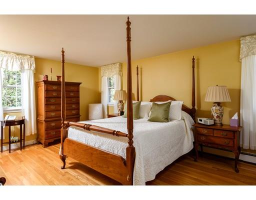 4 Mast Hill Road Hingham, MA 02043 - Photo 18 of 27 Gallery Image 18