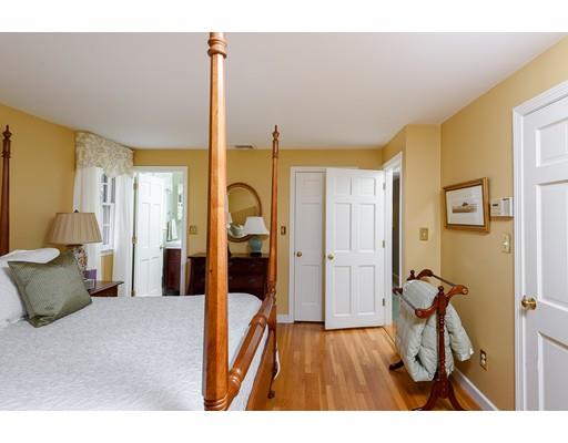 4 Mast Hill Road Hingham, MA 02043 - Photo 19 of 27 Gallery Image 19