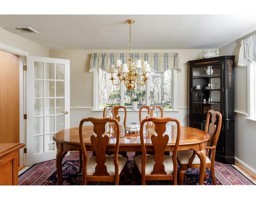 4 Mast Hill Road Hingham, MA 02043 - Photo 7 of 27 Gallery Image 7