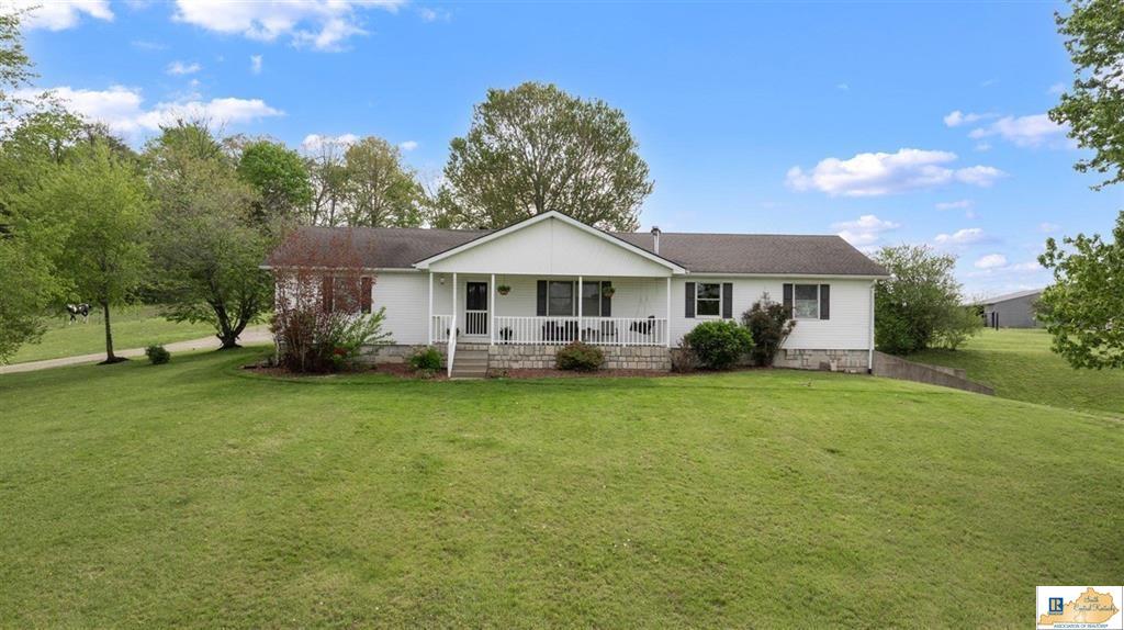 1736 Cora Wilborn Road Summer Shade, KY 42166 - Photo 1 of 18 Gallery Image 1