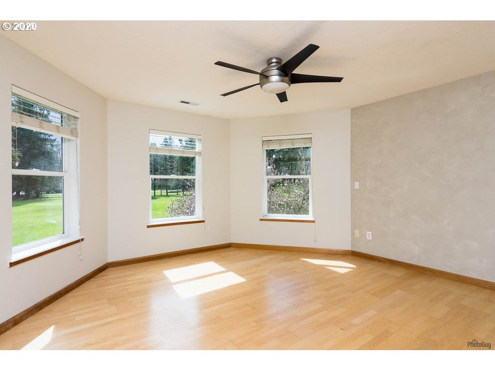 1220 North River Road Cottage Grove, OR 97424 - Photo 16 of 30 Gallery Image 16
