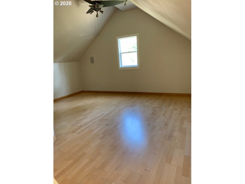 1220 North River Road Cottage Grove, OR 97424 - Photo 22 of 30 Gallery Image 22