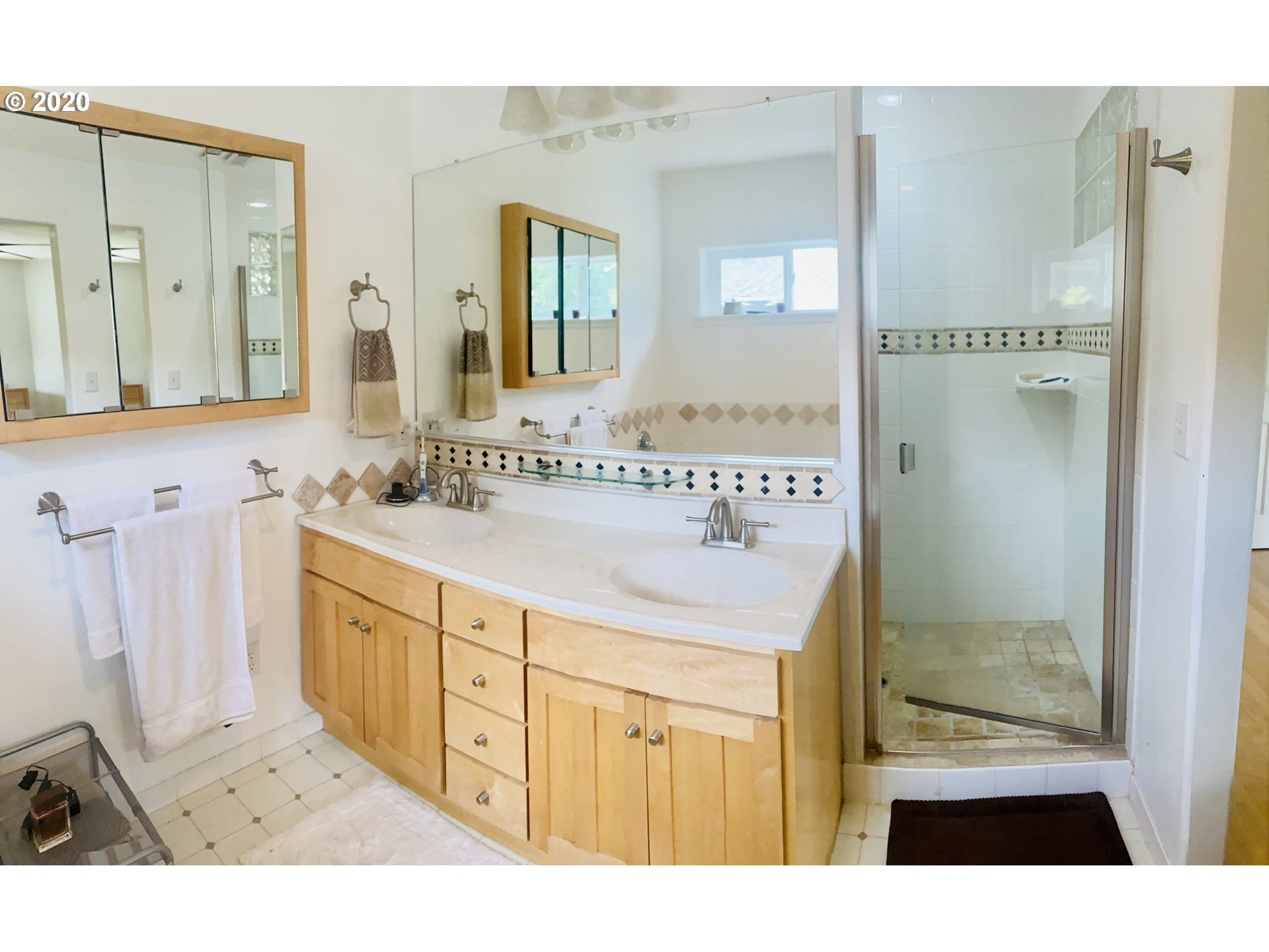 1220 North River Road Cottage Grove, OR 97424 - Photo 24 of 30 Gallery Image 24
