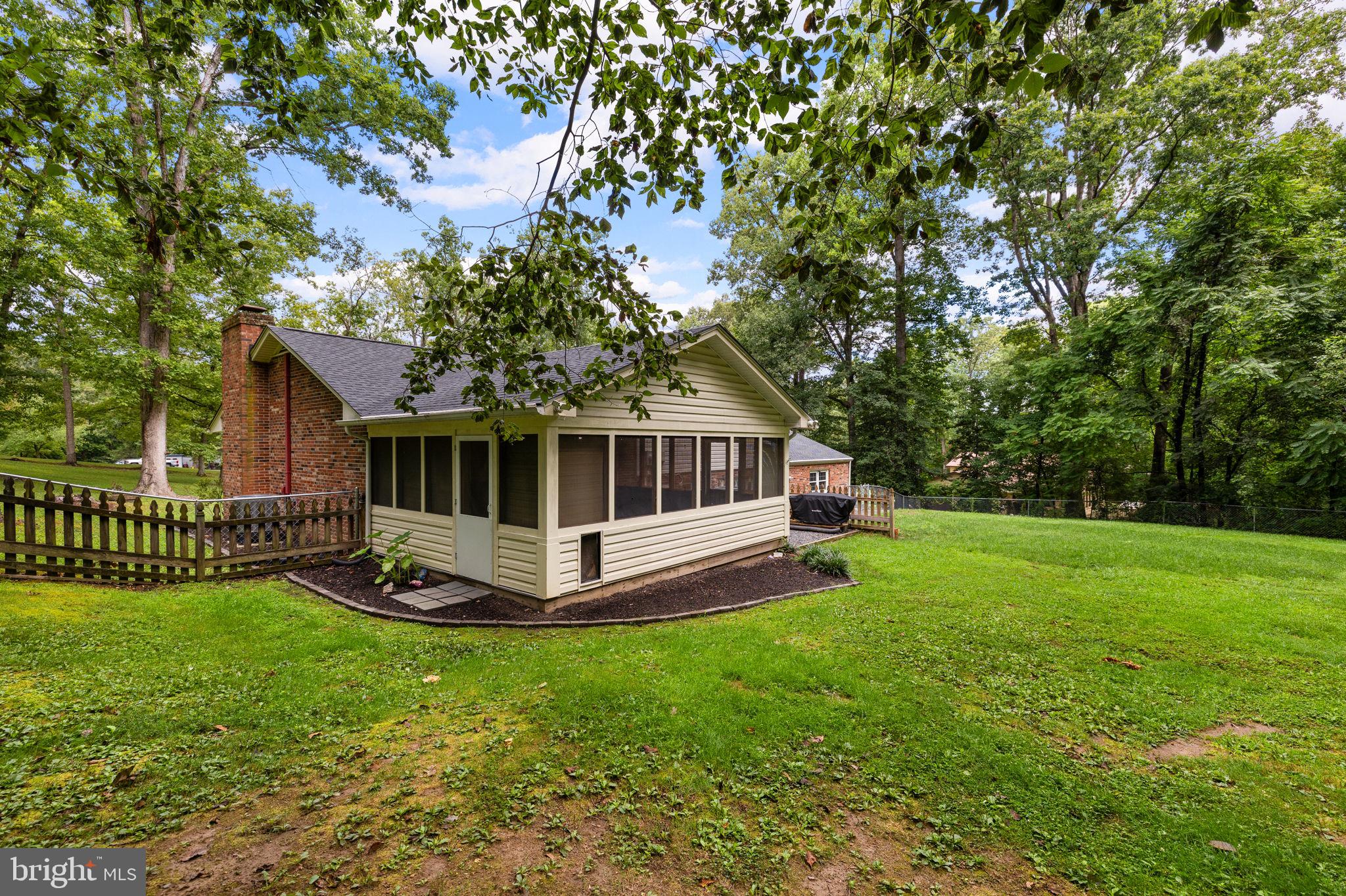 498 Brooke Road Fredericksburg, VA 22405 - Photo 41 of 46 Gallery Image 41
