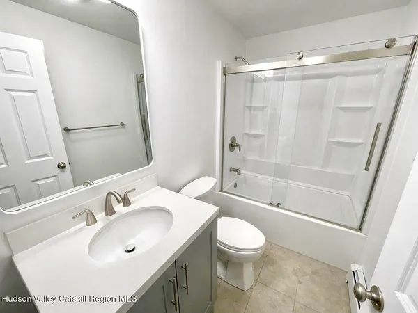 $1,950 | 97 West Bridge Street, Unit A, Saugerties, NY 12477