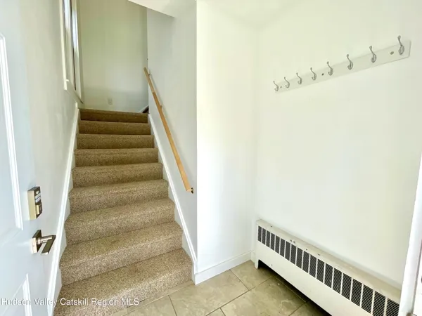$1,950 | 97 West Bridge Street, Unit A, Saugerties, NY 12477